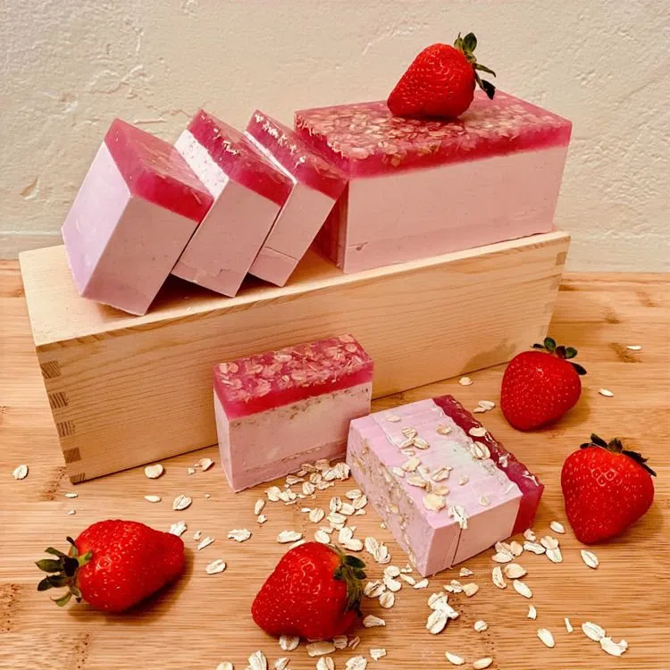 Custom Strawberry Soap Wholesale