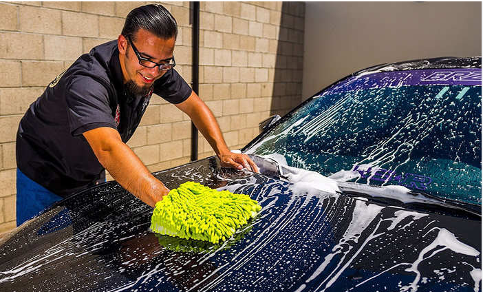 Can i use dishwashing soap to wash my car